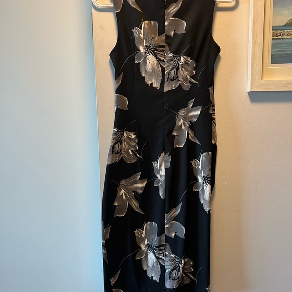 Elegant dress small - Picture 3 of 3